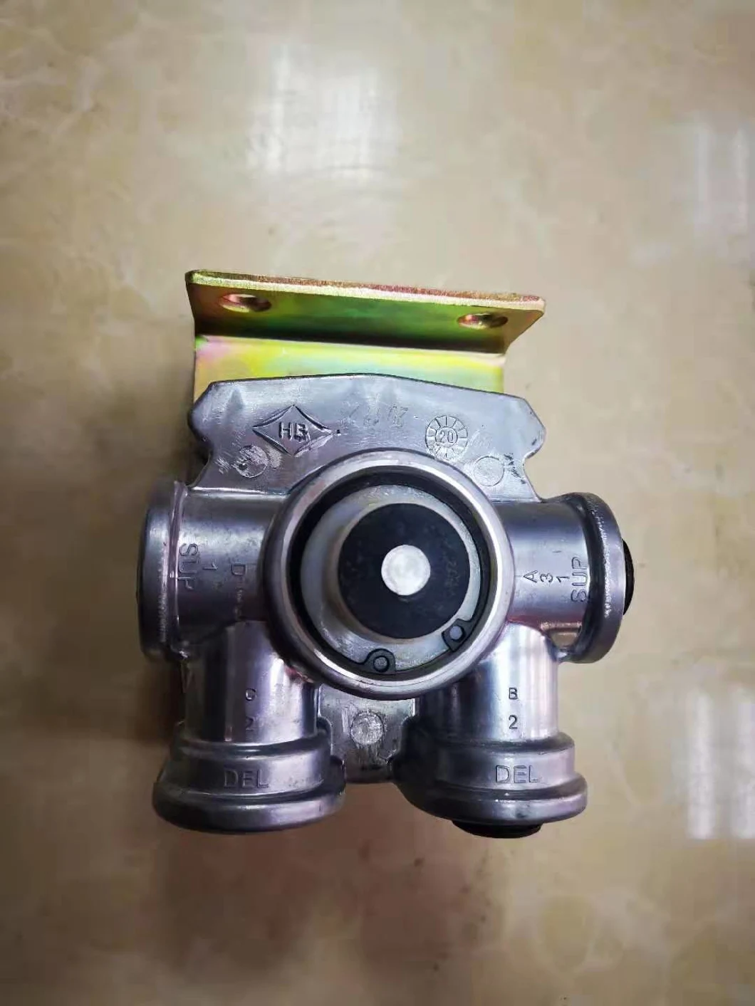 R-14 Valve Dooan Engine Parts for Tata Daewoo Truck Part